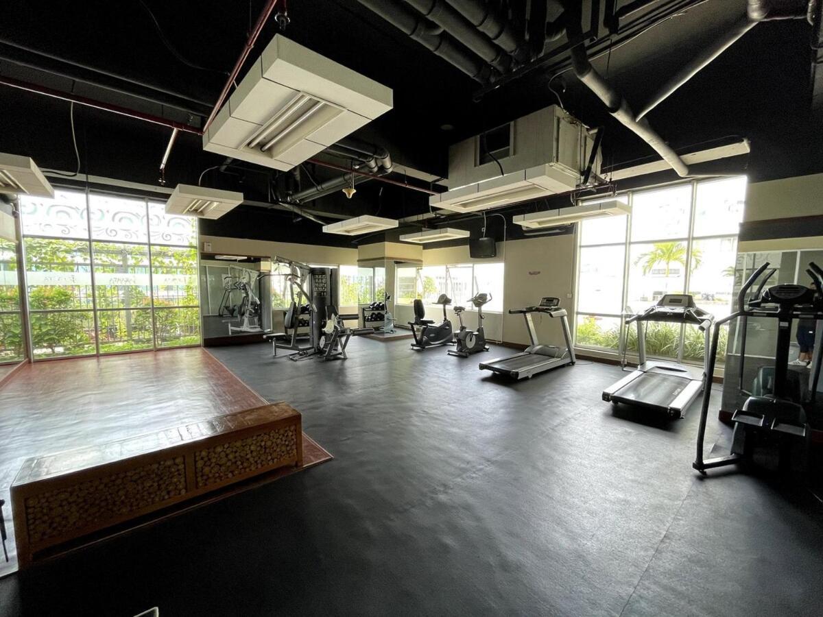 Cosmo Park Town House Rumah liburan